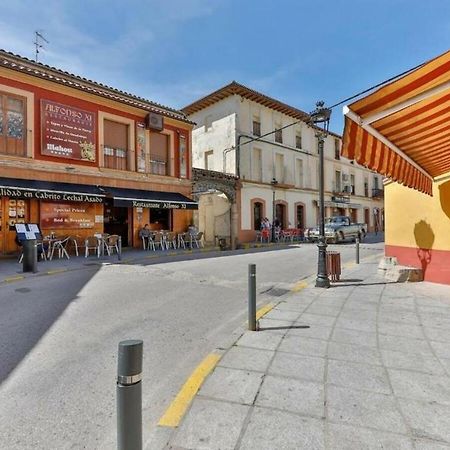 Hostal Alfonso XI Guadalupe  Luaran gambar